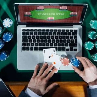 Apple Restricted Social Gambling Apps to 17+ Across Their Markets